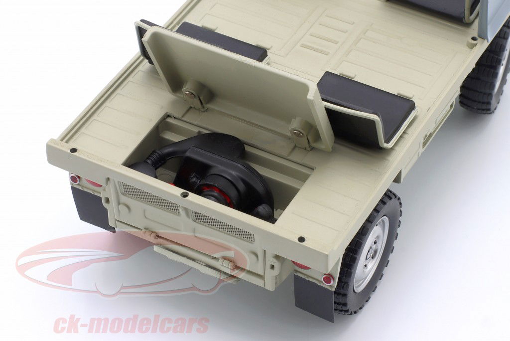 Steyr-Puch Haflinger 4x4 bege / cinza 1:18 Schuco