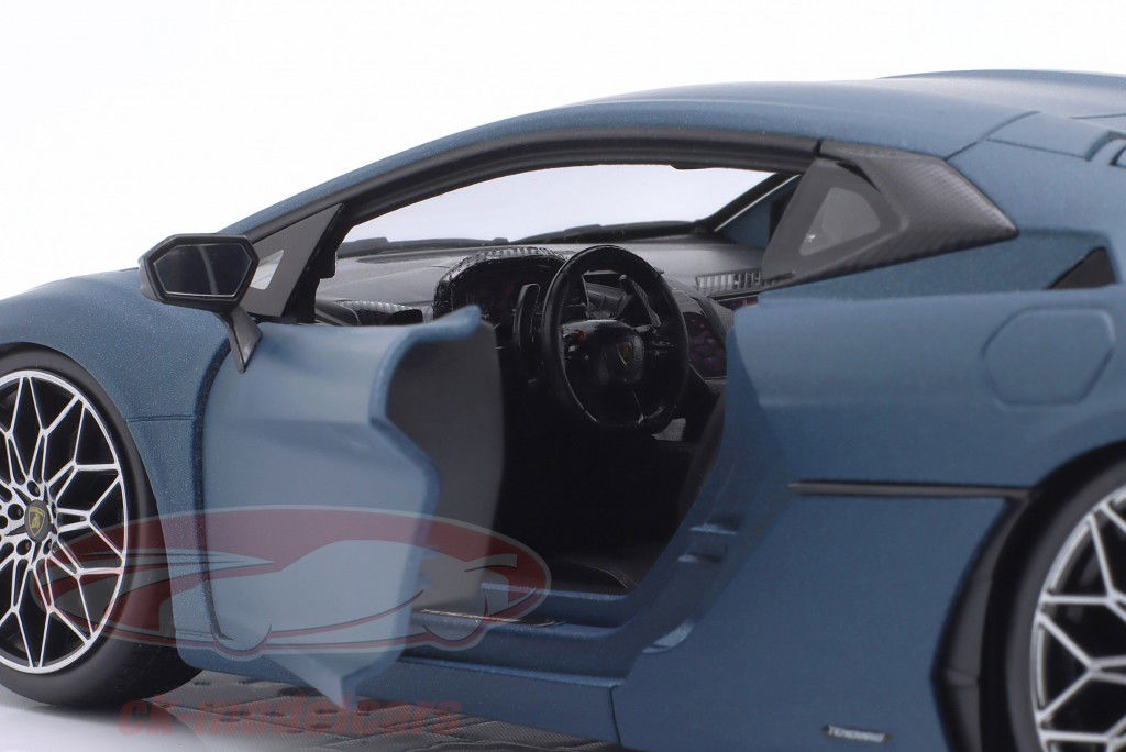 Lamborghini Temerario Bouwjaar 2024 saai blauw 1:18 Bburago