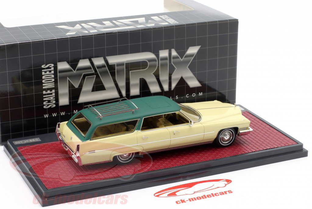 Cadillac DeVille ASC Wagon Dean Martin 1972 crème / vert 1:43 Matrix