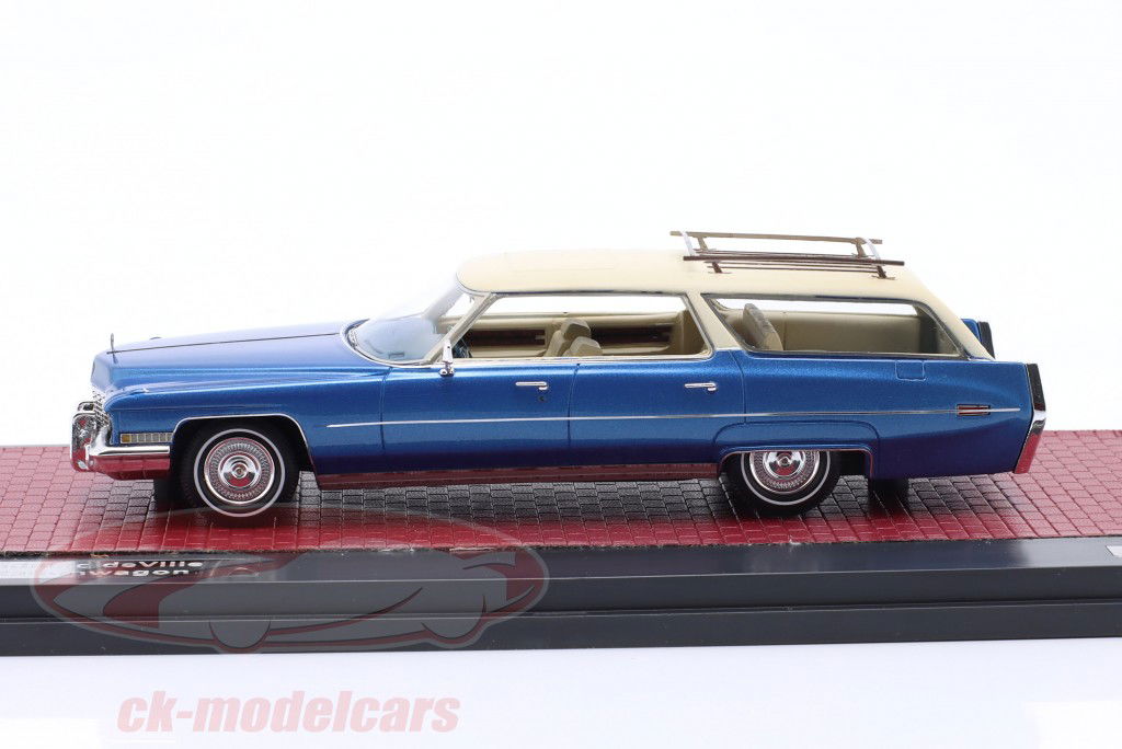 Cadillac DeVille ASC Stationwagon Year 1972 blue metallic / beige 1:43 Matrix
