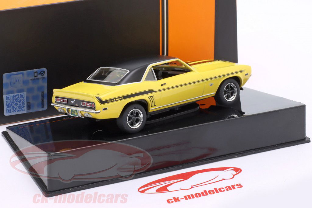 Chevrolet Camaro Yenko SYC 建造年份 1969 黄色的 / 黑色的 1:43 Ixo