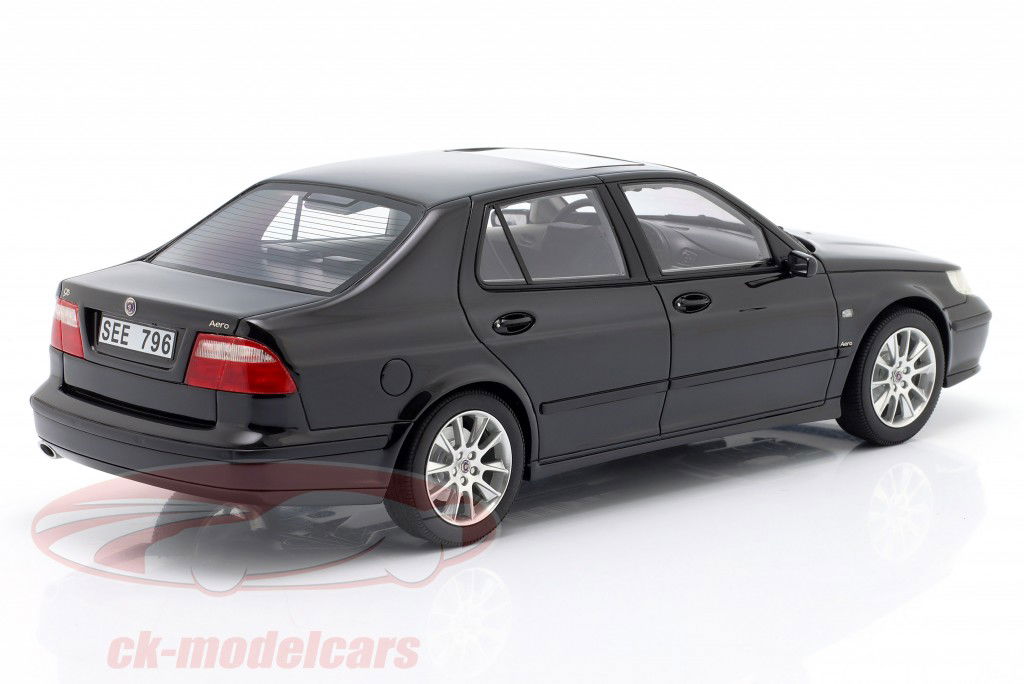 Saab 9-5 Turbo Aero Anno di costruzione 1998 nero 1:18 Cult Scale