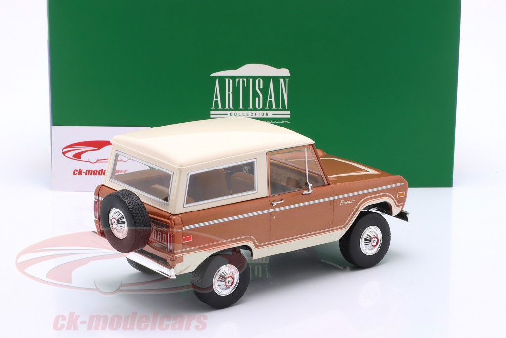 Ford Bronco Ranger Byggeår 1973 brun metallisk / hvid 1:18 Greenlight