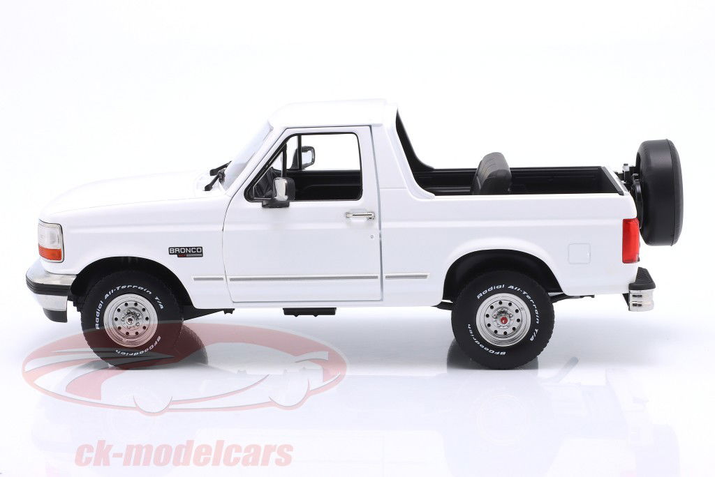 Ford Bronco XLT 建造年份 1993 牛津 白色的 1:18 Greenlight