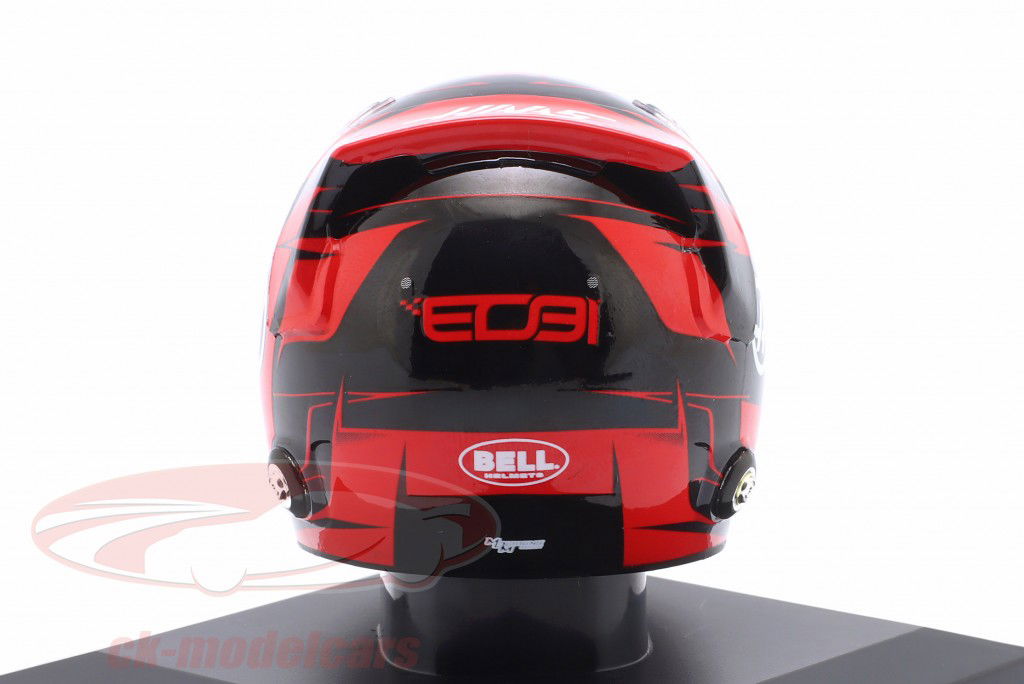 Esteban Ocon #31 MoneyGram Haas F1 Team formule 1 2025 casque 1:5 Spark