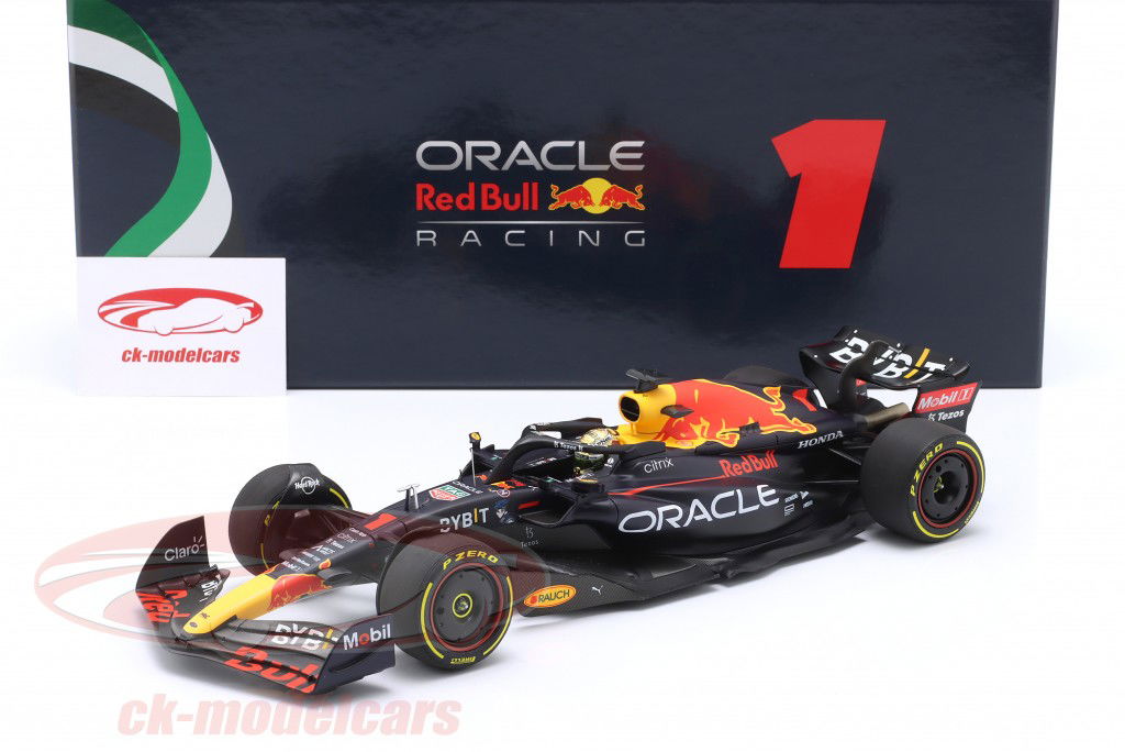 M. Verstappen Red Bull RB18 #1 ganador Abu Dhabi GP fórmula 1 2022 1:18 Minichamps