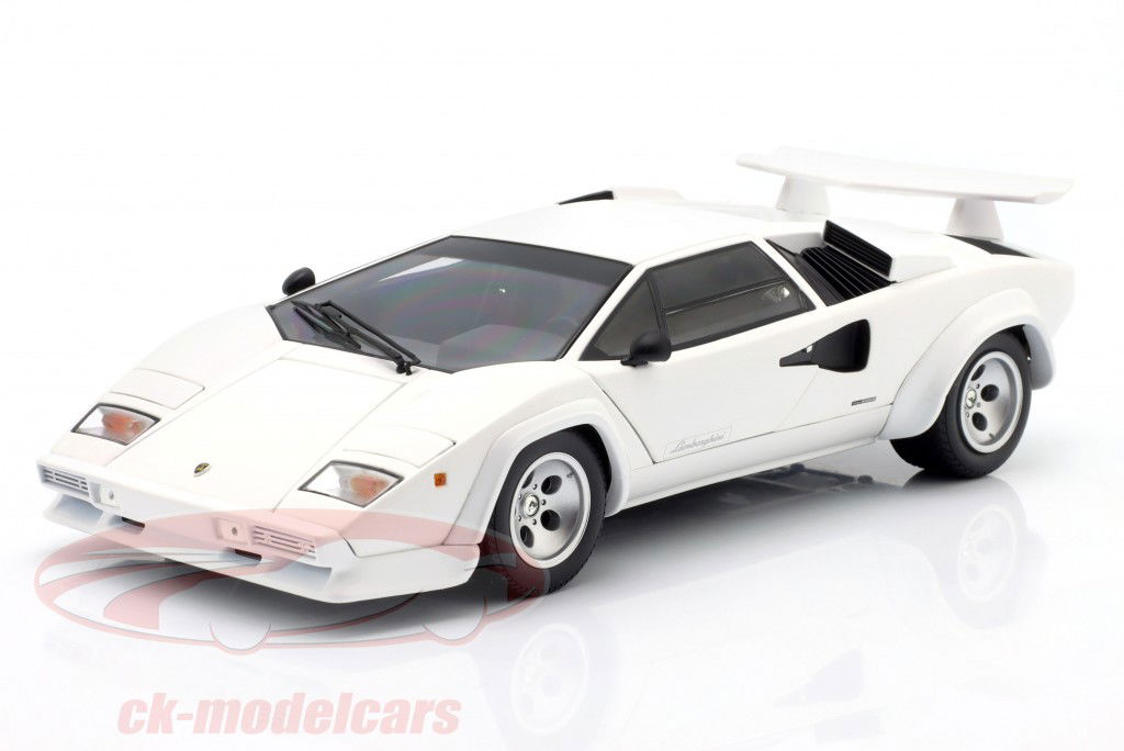 Lamborghini Countach LP 400S Year 1980 white 1:18 Kyosho