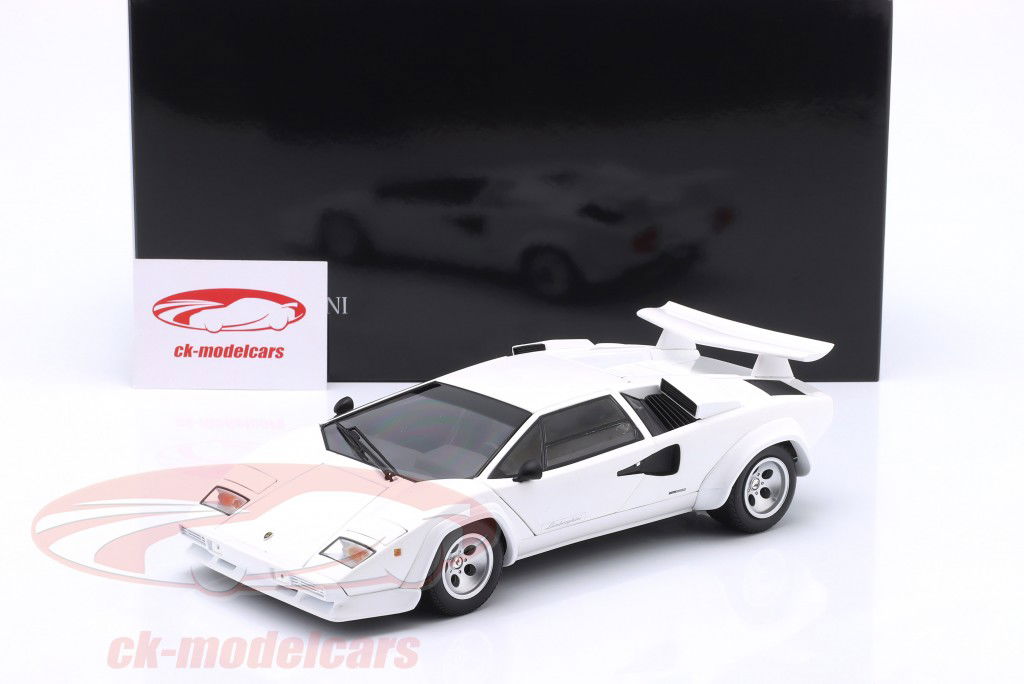 Lamborghini Countach LP 400S Year 1980 white 1:18 Kyosho