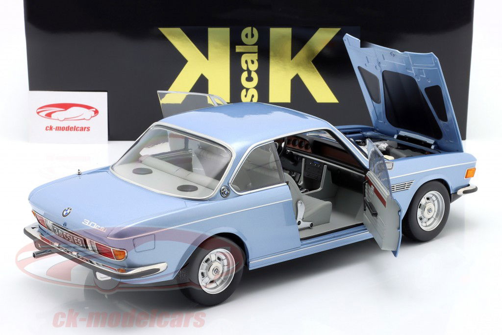BMW 3.0 CSi (E9) mit Alufelgen Baujahr 1971 hellblau metallic 1:12 KK-Scale