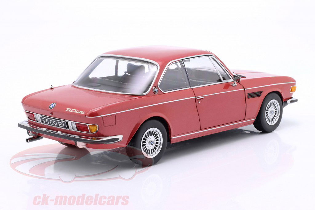 BMW 3.0 CSi (E9) 和 Alpina轮圈 建造年份 1971 红色的 金属 1:12 KK-Scale