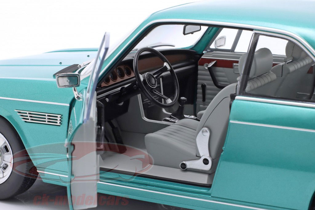 BMW 3.0 CSi (E9) with alloy rims Year 1971 turquoise metallic 1:12 KK-Scale