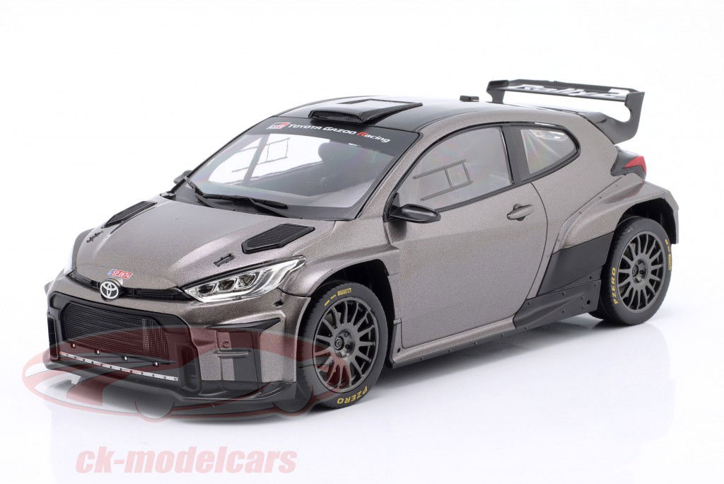Toyota GR Yaris Rally2 2024 grigio 1:18 Ixo