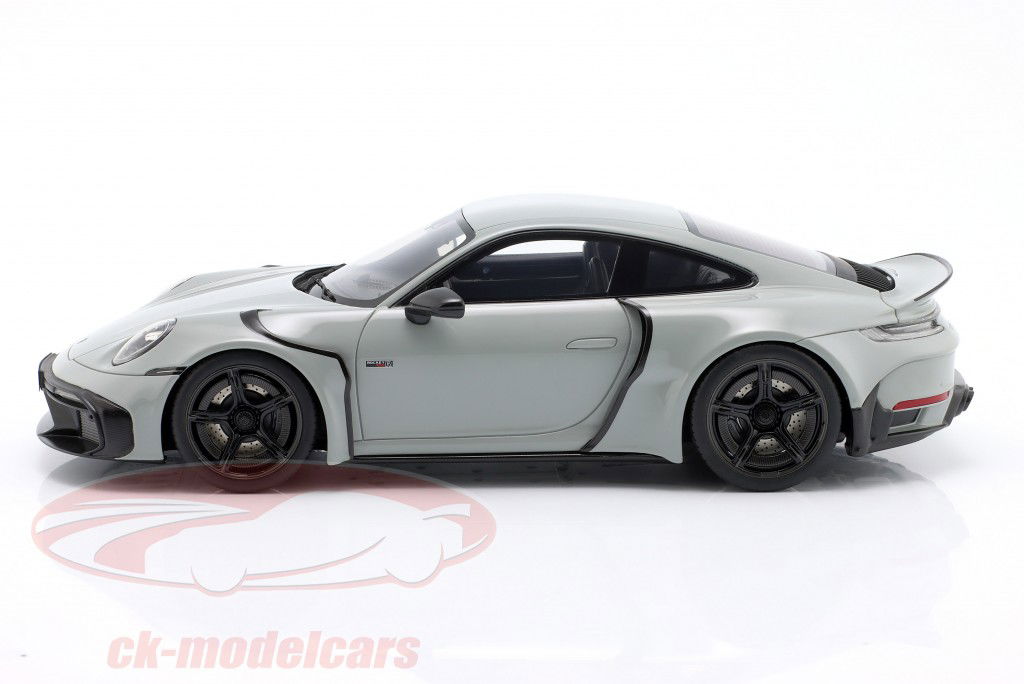 Brabus 900 Rocket-R Year 2023 nardo grey 1:18 GT-Spirit