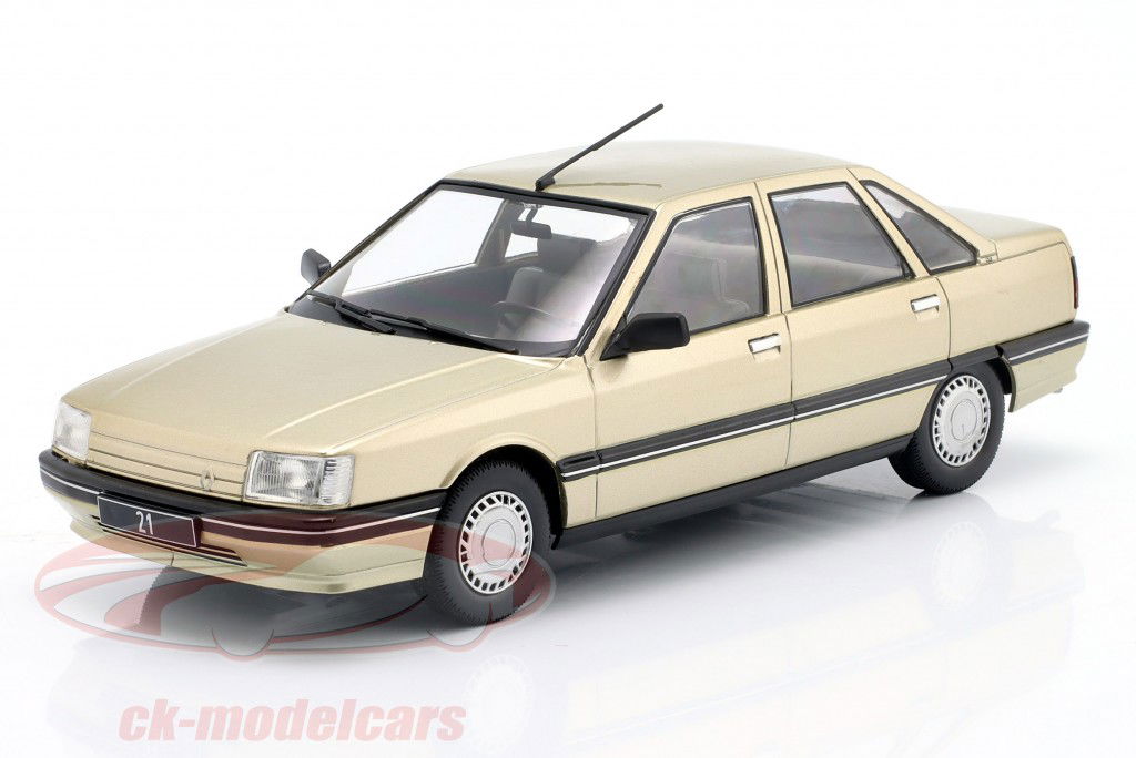 Renault 21 Année de construction 1986 beige 1:24 WhiteBox