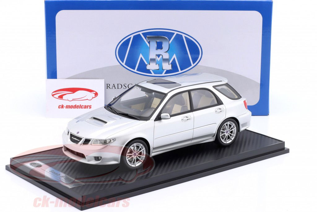Saab 9-2X Año de construcción 2005-2006 plata 1:18 Radscale Models