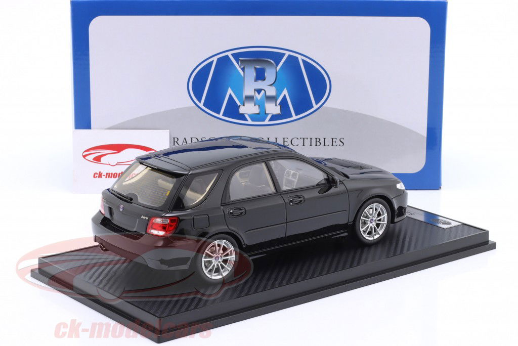 Saab 9-2X Año de construcción 2005-2006 negro 1:18 Radscale Models