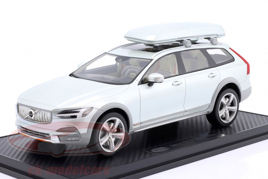 Volvo V90 CC Ocean Race blanc 1:18 Radscale Models
