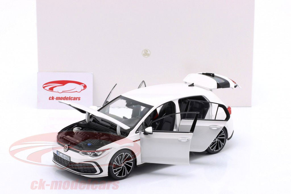 Volkswagen VW Golf GTI Anno di costruzione 2021 bianco metallico 1:18 Norev