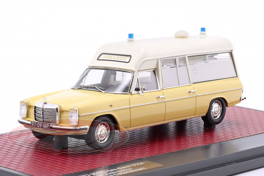 Mercedes-Benz V114 Visser 救急車 建設年 1968-1973 白 / 黄色 1:43 Matrix