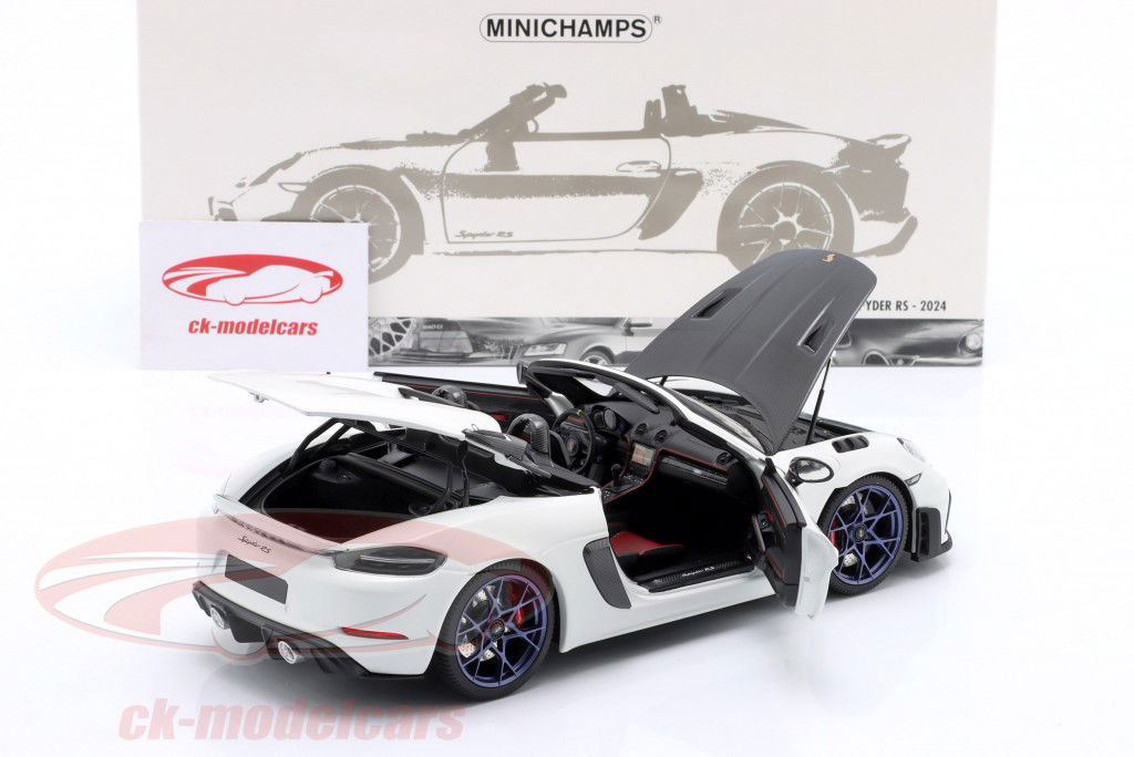 Porsche 718 Spyder RS 魏斯阿赫套件 建造年份 2024 白色的 1:18 Minichamps
