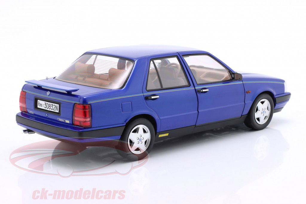 Lancia Thema 8.32 Ferrari 1S 建造年份 1986 蓝色的 金属 1:18 MITICA