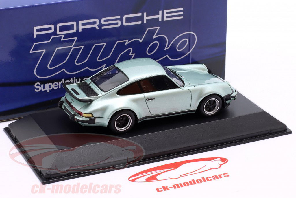 Porsche 911 (930) Turbo 3.0 Année de construction 1977 vert argenté métallique 1:43 Spark