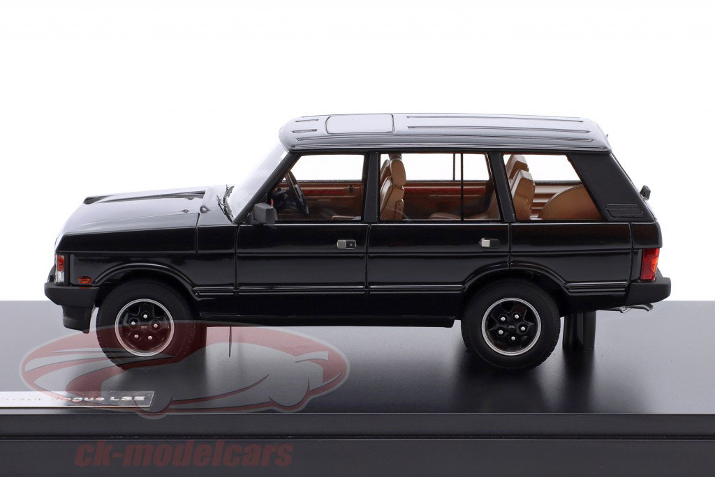 Range Rover Vogue LSE Ano de construção 1992 preto 1:43 Matrix
