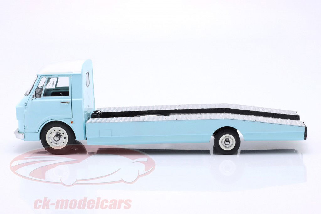 Alfa Romeo A12 (F12) レッカー車 建設年 1967 水色 1:18 MITICA