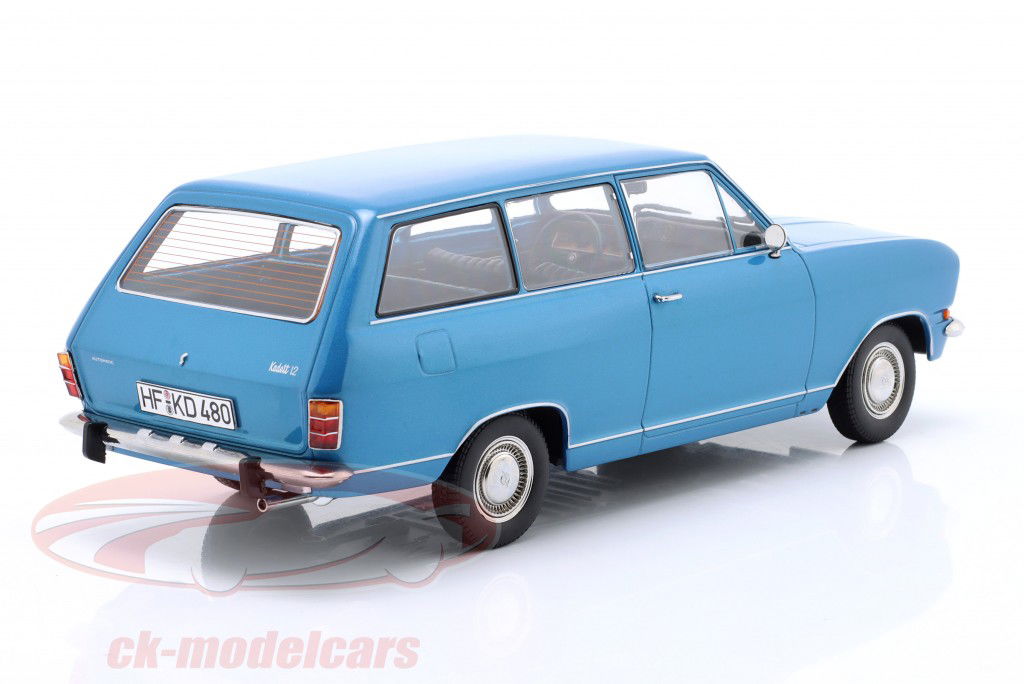 Opel Kadett B Caravan Bouwjaar 1972 Monza blauw metalen 1:18 TOURING
