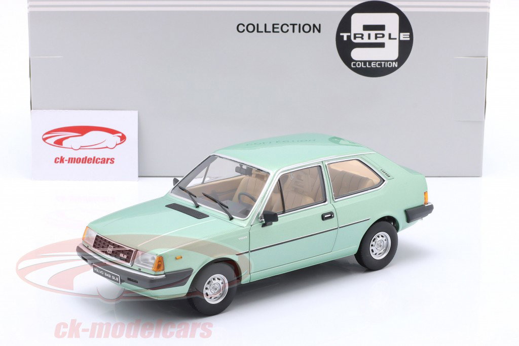 Volvo 343 GLS Année de construction 1982 métallique vert clair 1:18 Triple9