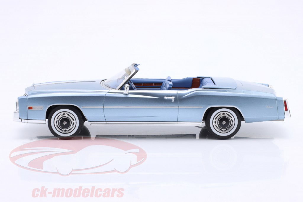 Cadillac Eldorado Convertible Год постройки 1976 светло-голубой металлический 1:18 ModelCar Group