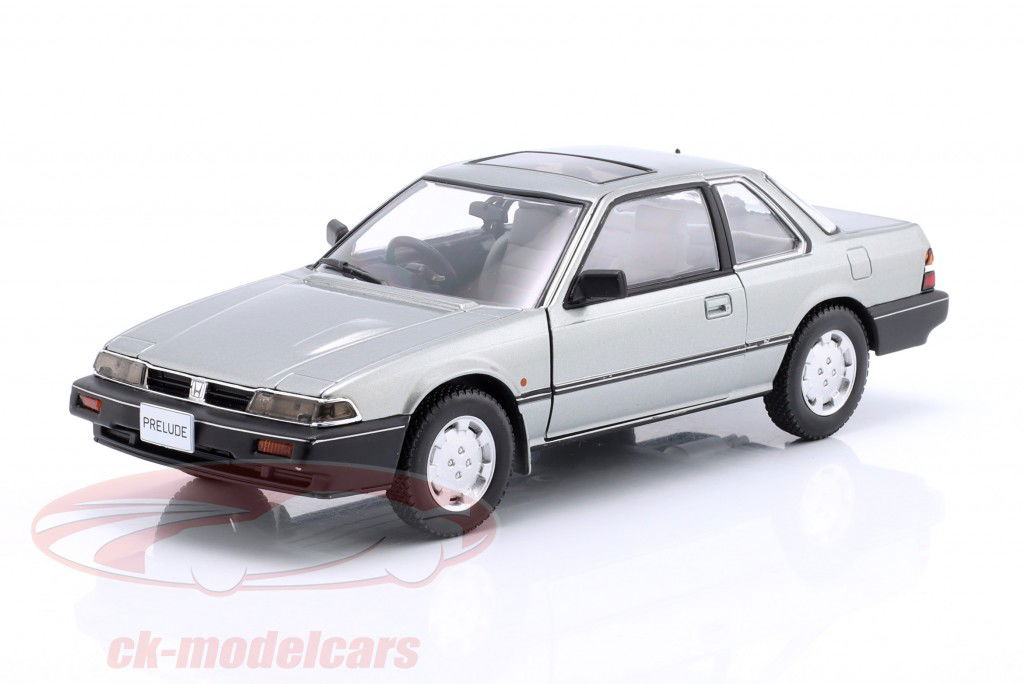 Honda Prelude Byggeår 1985 metallisk grå 1:24 WhiteBox