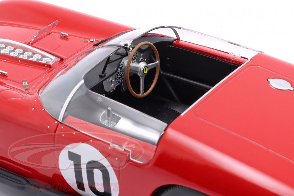 Ferrari 250 TR61 #10 Winner 24h LeMans 1961 Gendebien, Hill 1:18 WERK83