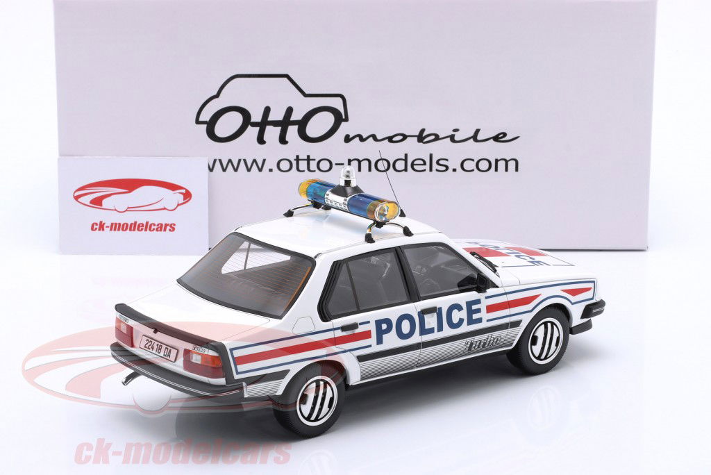 Renault 18 Turbo Police Nationale Ano de construção 1982 branco 1:18 OttOmobile