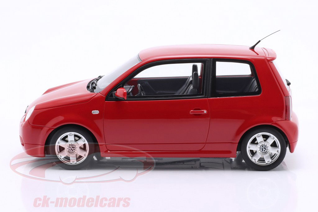 Volkswagen VW Lupo Bouwjaar 2001 tornado rood 1:18 OttOmobile