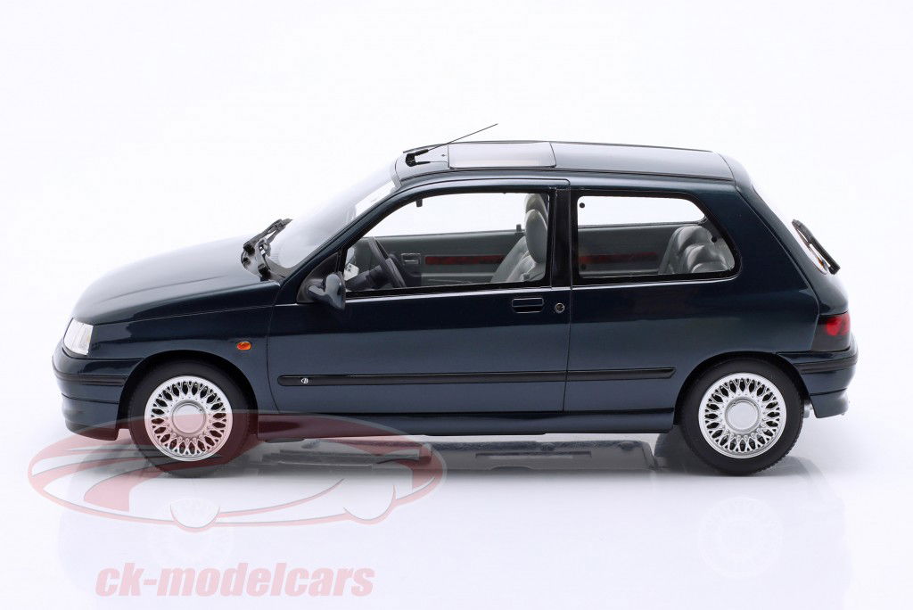 Renault Clio Baccara 1.8 Anno di costruzione 1995 abisso verde 1:18 OttOmobile