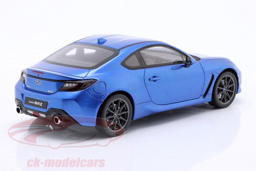 Subaru BRZ Bouwjaar 2024 parelblauw 1:18 OttOmobile
