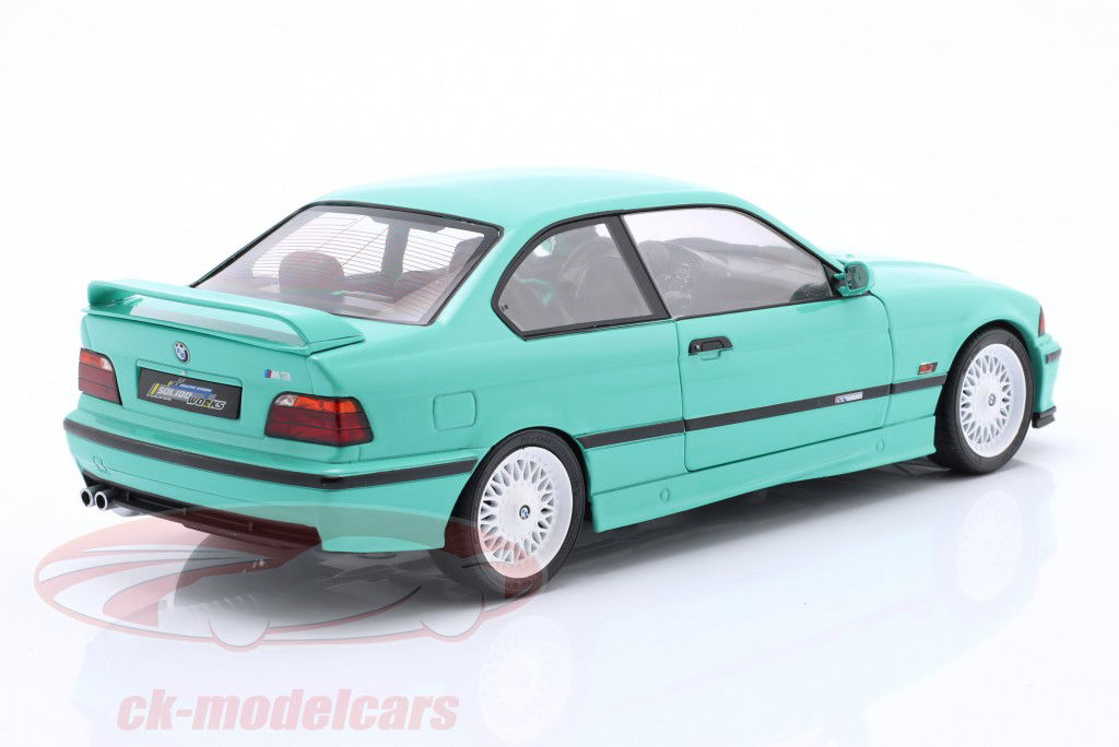 BMW M3 (E36) Coupe Baujahr 1991 mintgrün 1:18 Solido