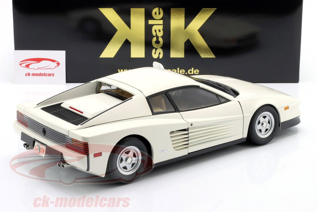 Ferrari Testarossa Monospeccio Versión estadounidense Año de construcción 1984 blanco 1:12 KK-Scale