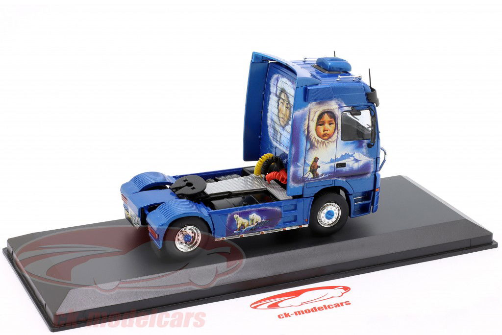 Mercedes-Benz Actros MP1 Vrachtwagen 1998 blauw / Eskimo Arctic Airbrush 1:43 Hachette