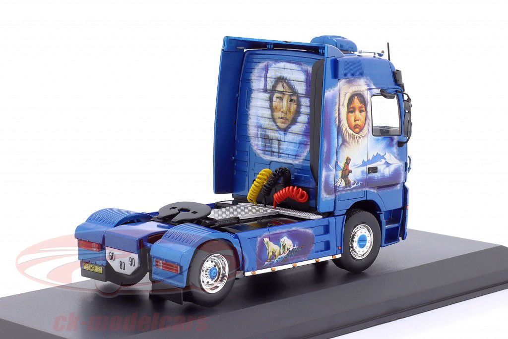 Mercedes-Benz Actros MP1 Vrachtwagen 1998 blauw / Eskimo Arctic Airbrush 1:43 Hachette