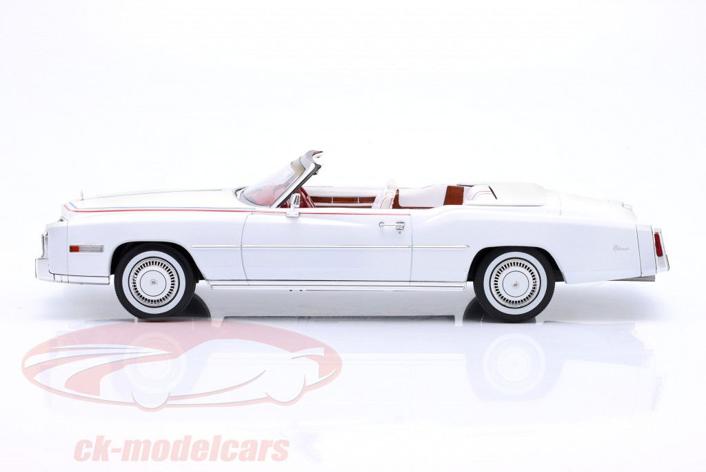 Cadillac Eldorado Conve Byggeår 1976 hvid 1:18 ModelCar Group