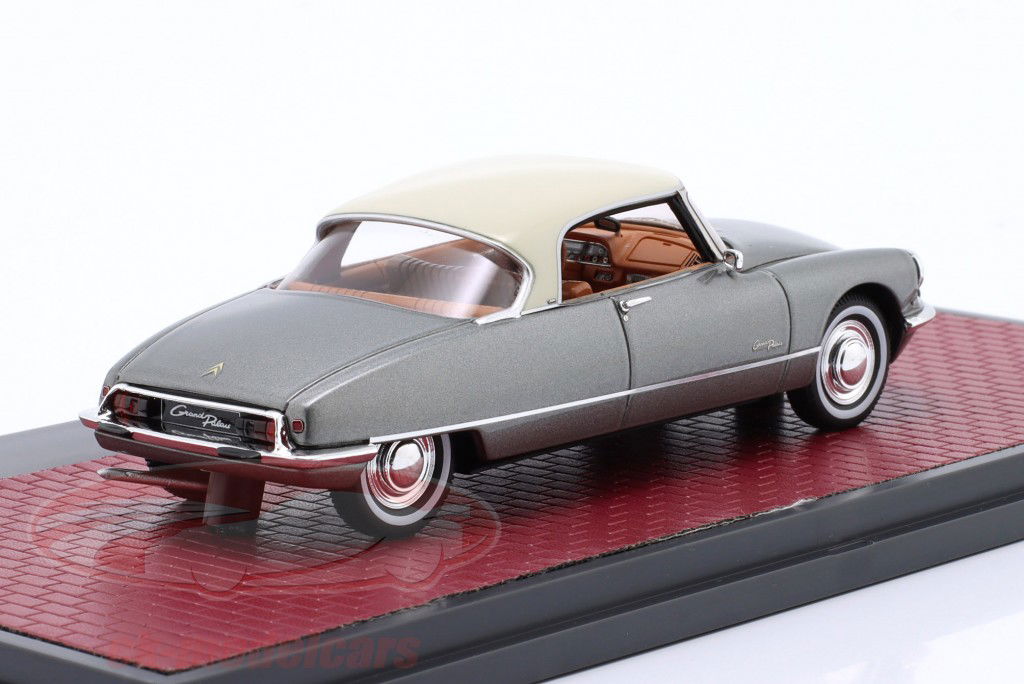 Citroen DS21 Grand Palais Coupe 1967 zilvergrijs metalen 1:43 Matrix