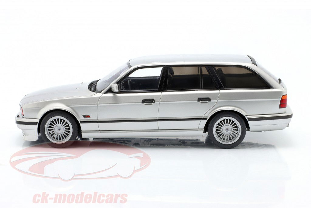 BMW Alpina B10 (E34) 4.6 Touring year 1991 silver 1:18 ModelCar Group