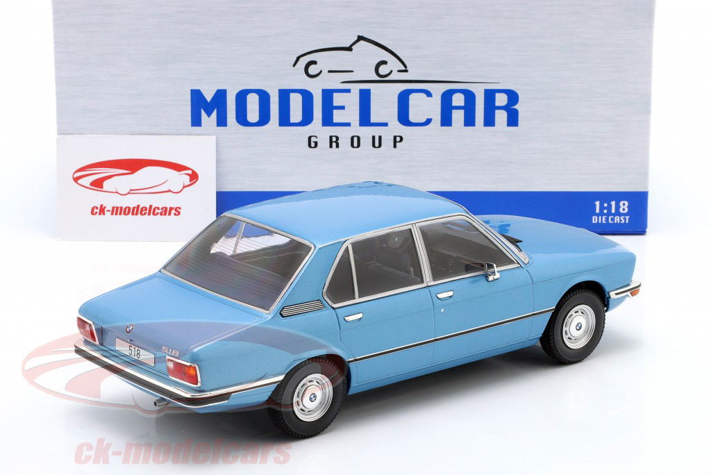 BMW 5 Series (E12) year 1973 light blue metallic 1:18 ModelCar Group