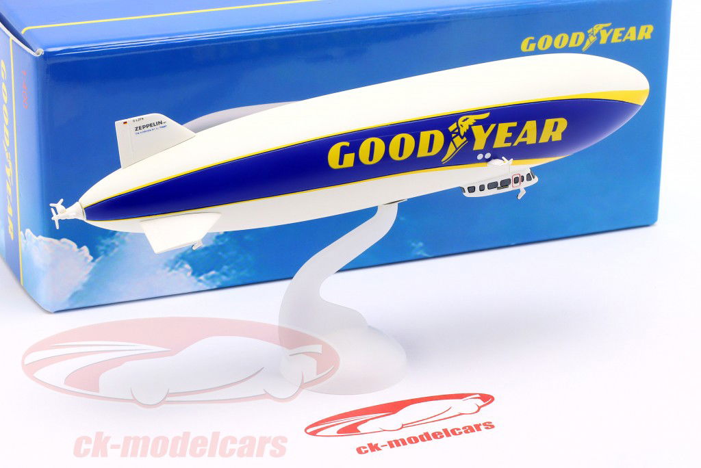 dirigeable Goodyear blanc / bleu / jaune 1:400 Spark