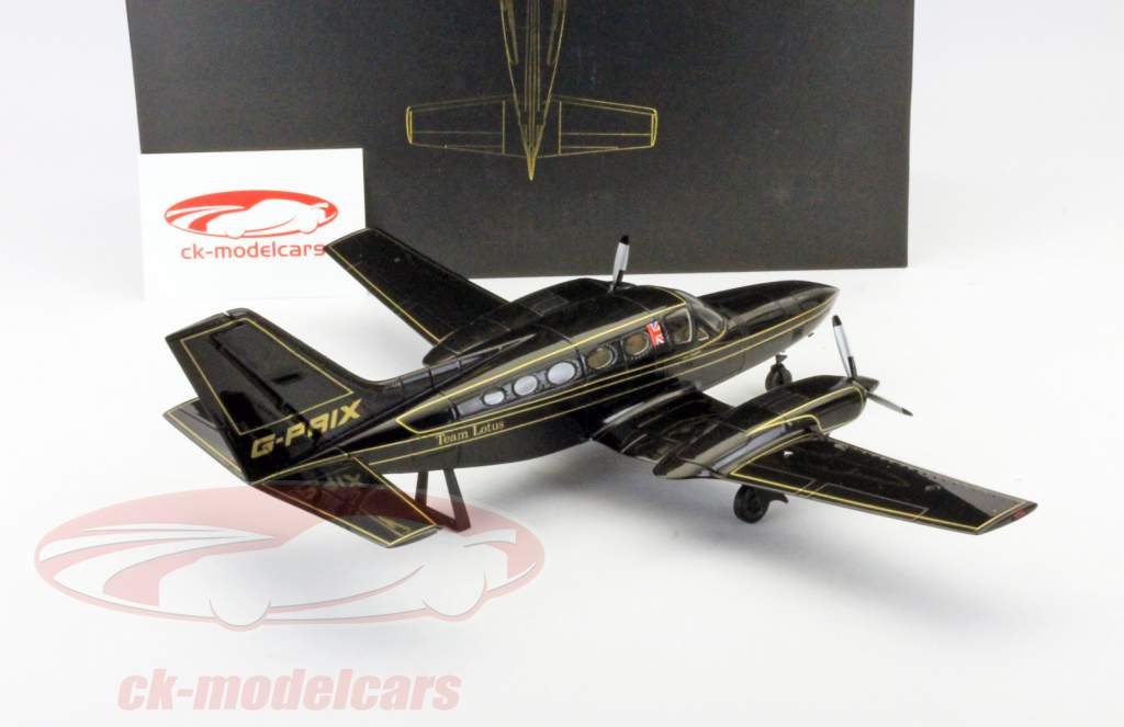 Colin Chaman's Cesna 414 Flugzeug Team Lotus 1:43 Spark