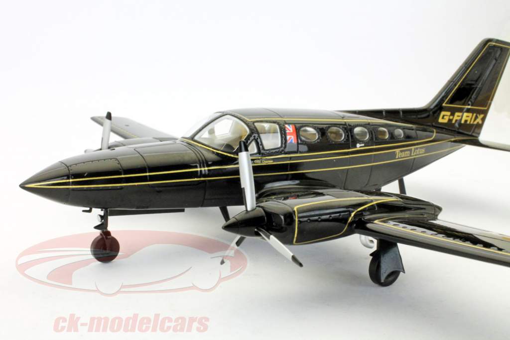 Colin Chaman's Cesna 414 Flugzeug Team Lotus 1:43 Spark