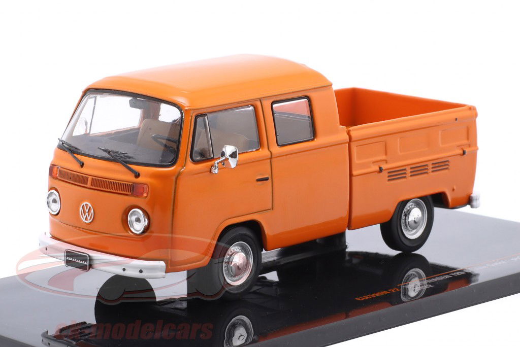 Volkswagen VW T2b Doppelkabine Pick-Up 1972 orange 1:43 Ixo