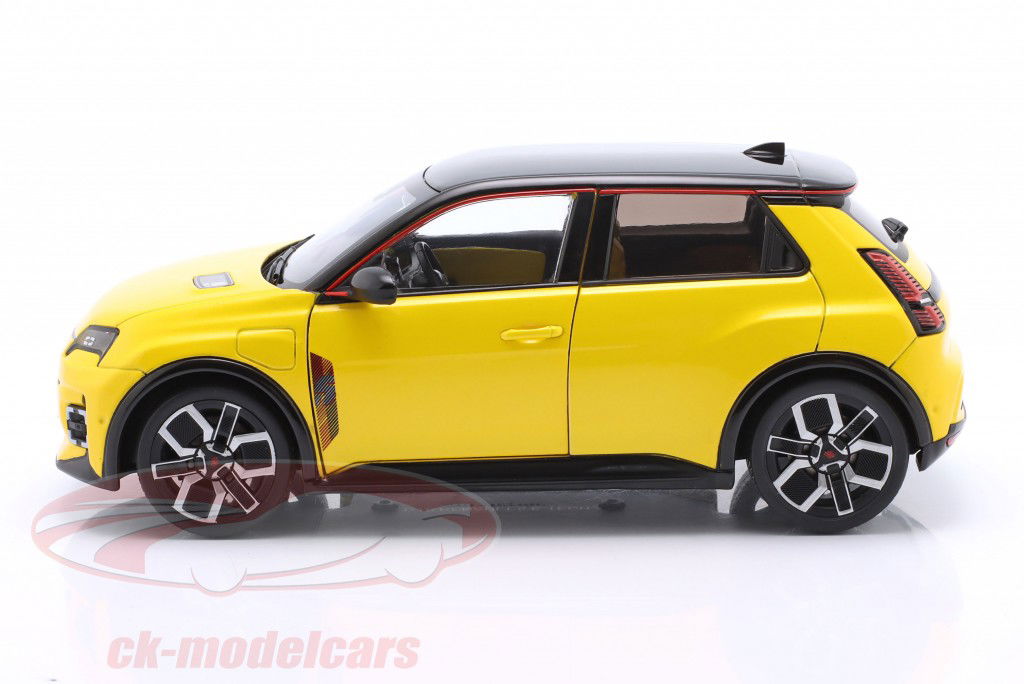 Renault 5 E-Tech Année de construction 2024 pop jaune 1:18 Solido